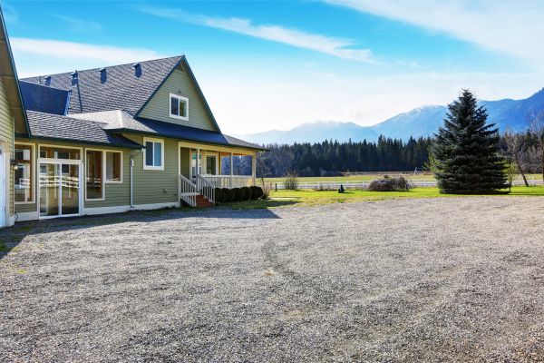 Driveway Gravel Leveling in Renton